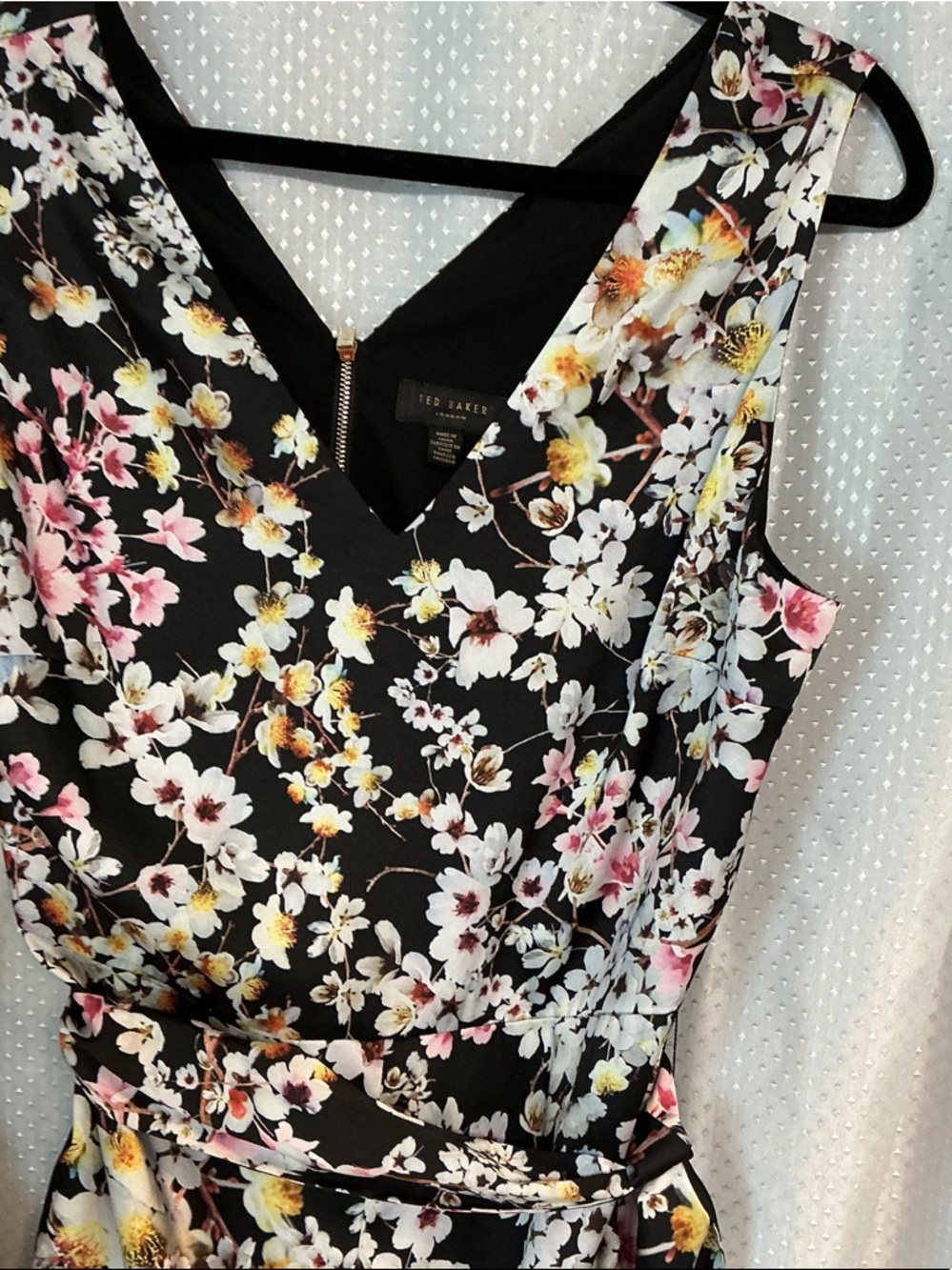 Ted Baker Black Floral V-Neck Tie-Waist Sleeveless Jumpsuit - Picture 2 of 3